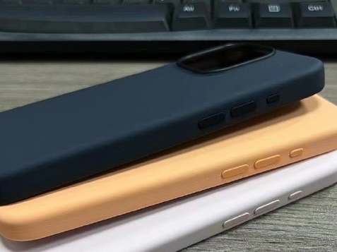 阜康苹果14维修站分享iPhone14手机壳能直接给iPhone15用吗?