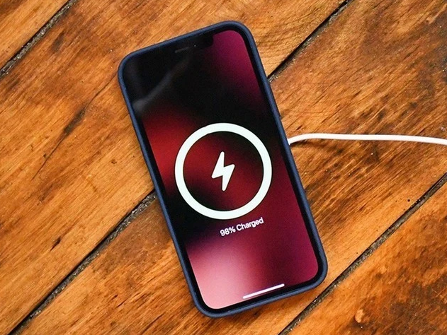 阜康苹果手机维修分享iPhone 12可以随便充电吗 